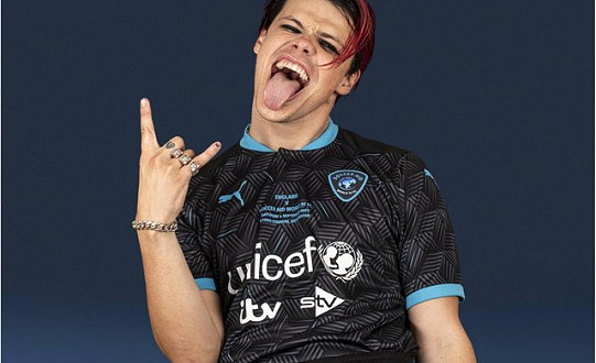 Doncaster rock star Yungblud to play at Soccer Aid this weekend