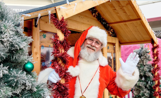 Santa set to arrive at Lakeside Village Outlet Shopping
